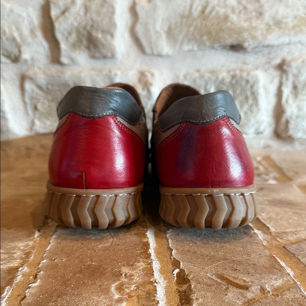 Spring Step Multicolor Flats - Picture 6 of 7
